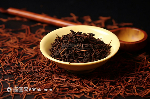 探寻红茶的醇香密码 一杯温暖世界的文化旅程